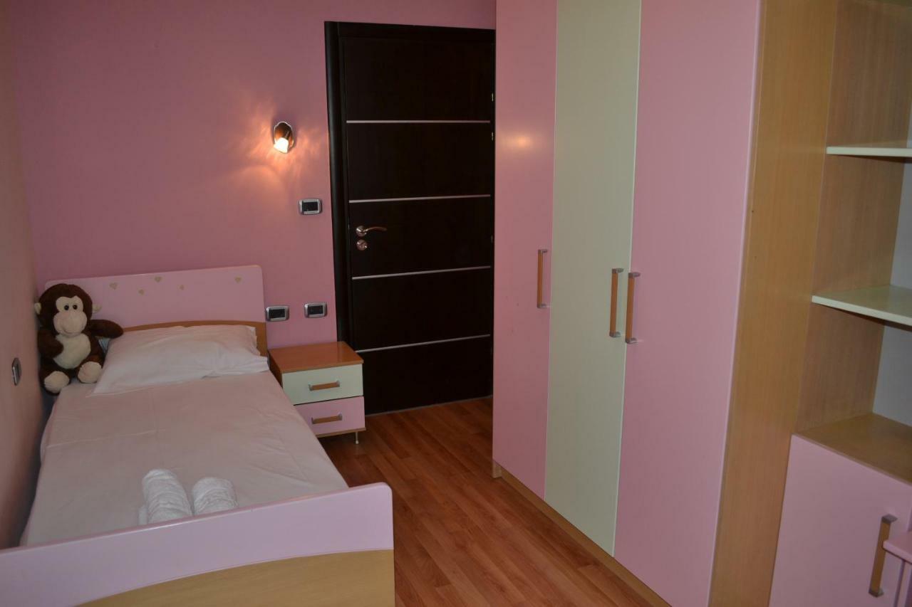 Penthouse 4 Bedrooms Apartment Vlorë Esterno foto