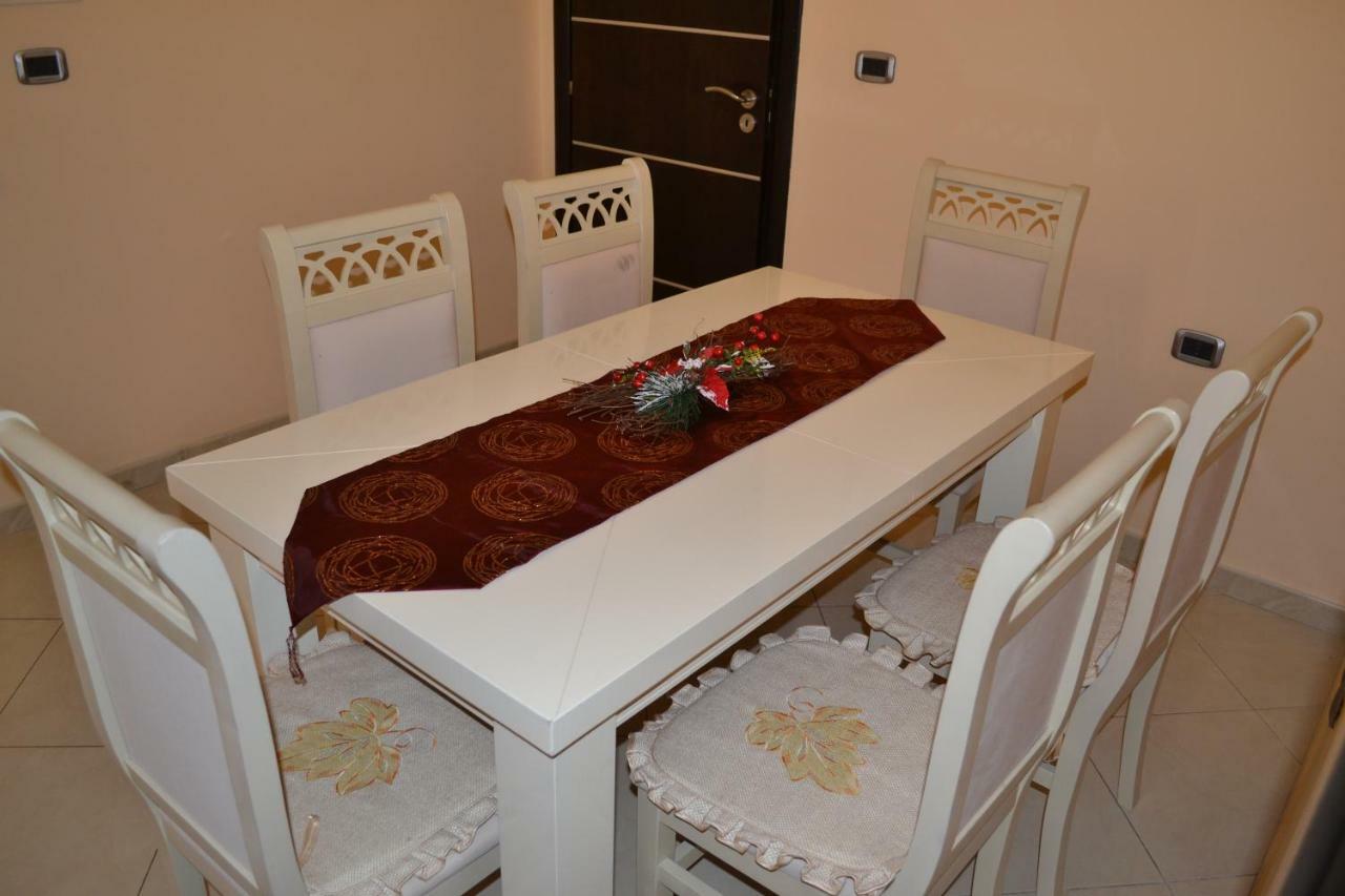 Penthouse 4 Bedrooms Apartment Vlorë Esterno foto