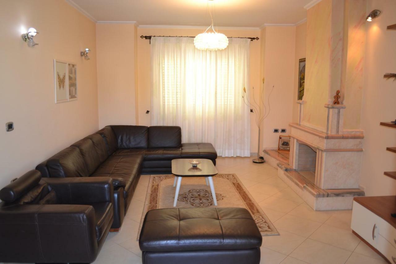 Penthouse 4 Bedrooms Apartment Vlorë Esterno foto